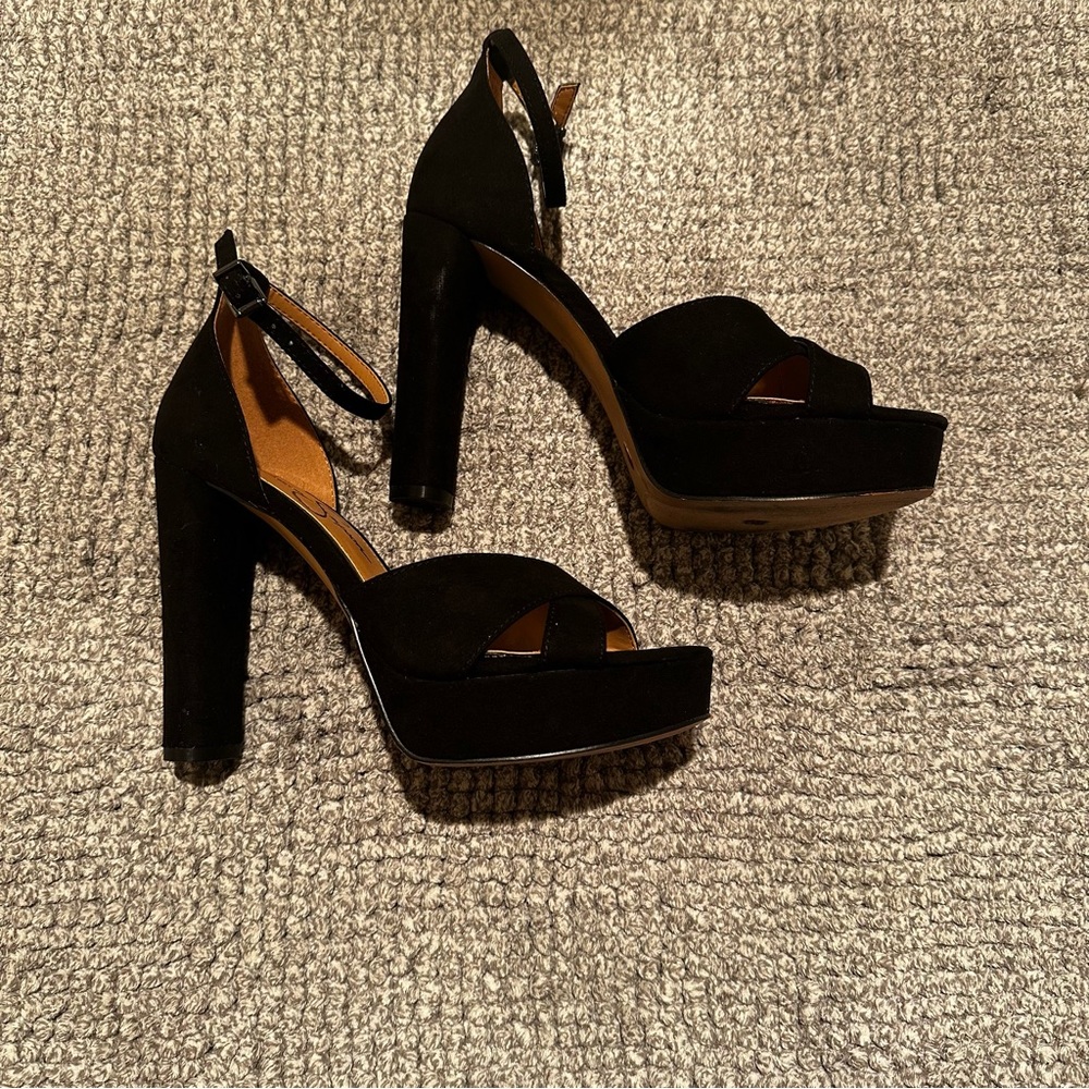 Jessica Simpson Heels *worn once* size 7 like new